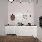 Tolkiena Charming By Bookinghost Apartamento