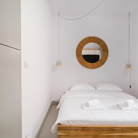 Apartment Tolkiena Charming Warsaw