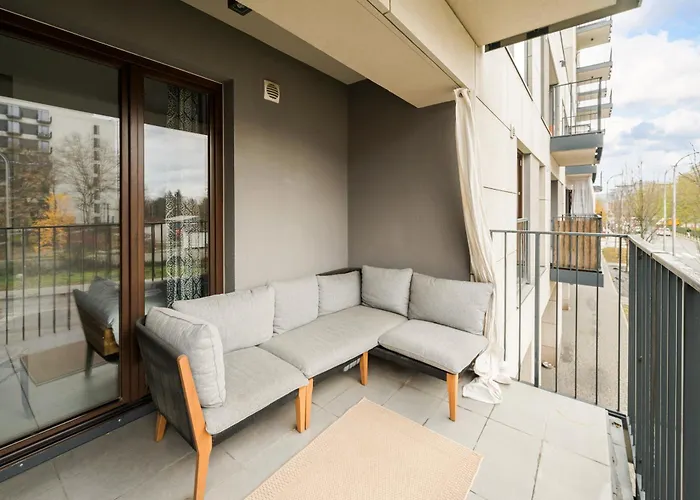 Tolkiena Charming By Bookinghost