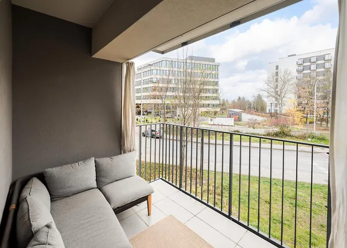 Tolkiena Charming By Bookinghost Lejlighed *