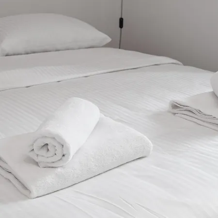 דירה Tolkiena Charming By Bookinghost